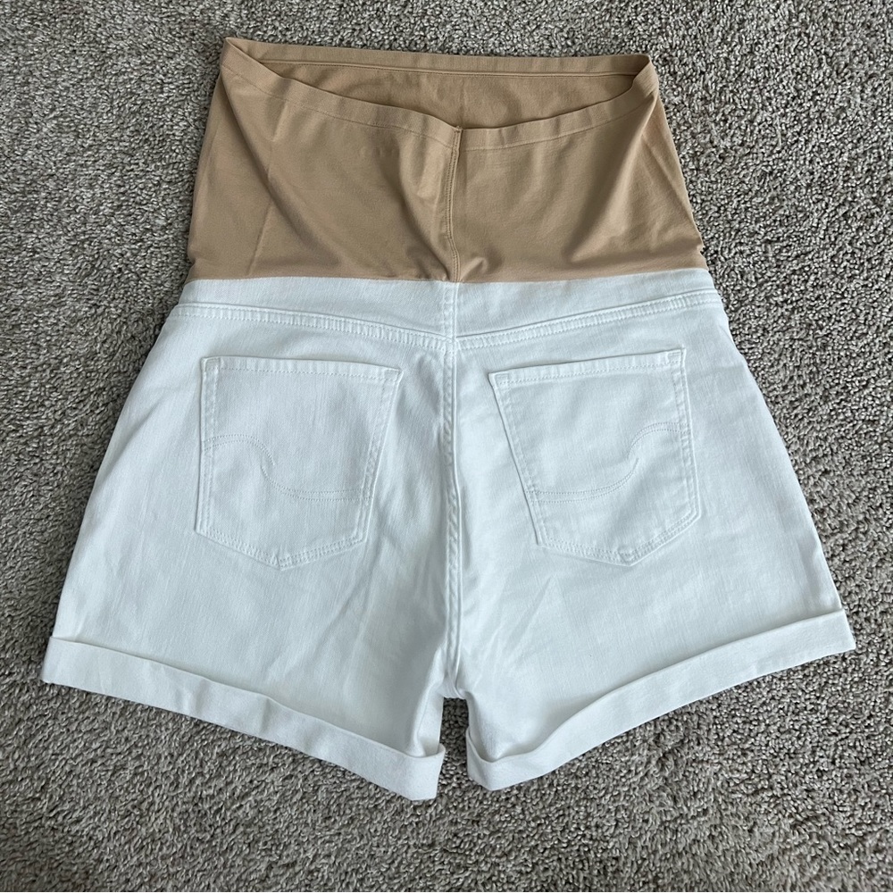 NWOT; Maternity shorts and belly band